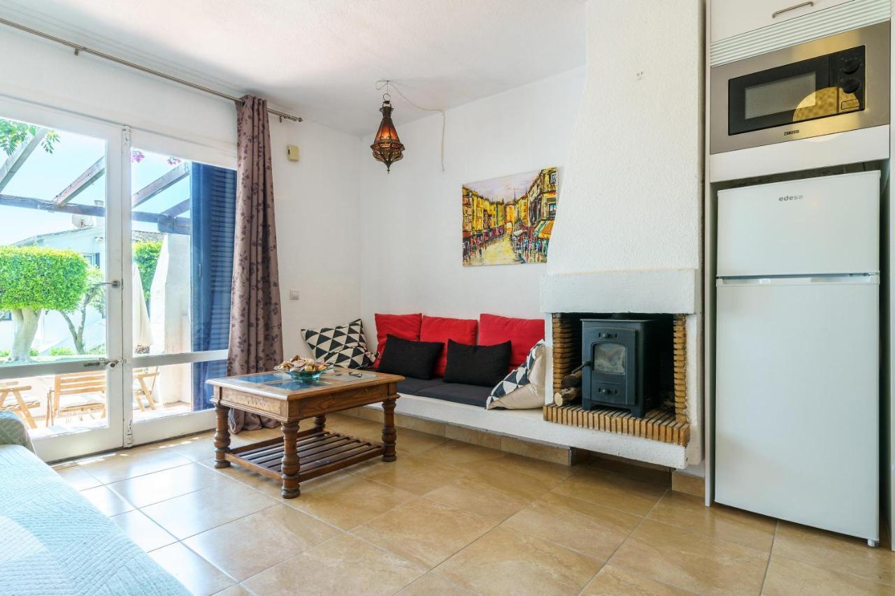 Charming Apartment With Sea Views Sitio de Calahonda Exterior foto